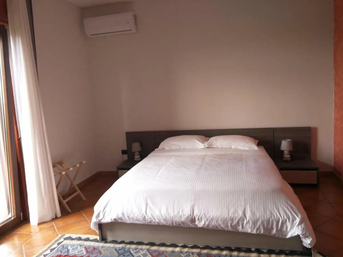 Bed & Breakfast B&B Benjamas Bisacquino